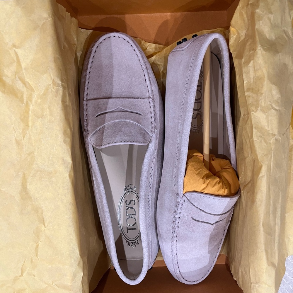 Tod's Women's Suede Loafers - Pale Purple
